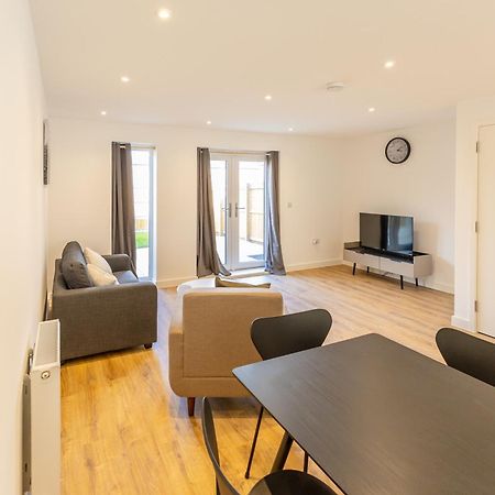 Stunning Modern 3 Bedroom Townhouse - Perfect Getaway Manchester Exterior foto